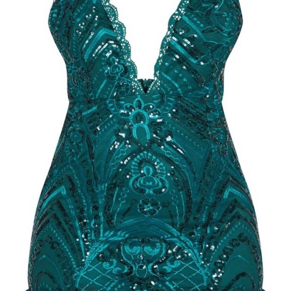 Pretty little thing turquoise sequin dress - Picture 2 of 6